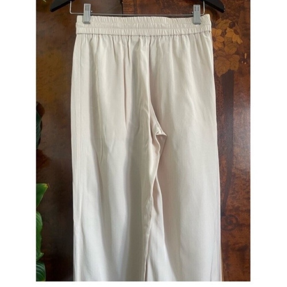 Wilfred Free Pull On Old Money Silky Preppy Pants‎ Color Cream Beige Size XS - Picture 8 of 12